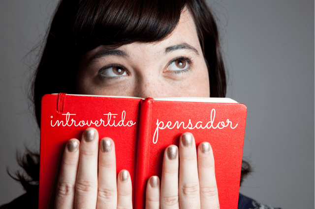 introvertido pensador